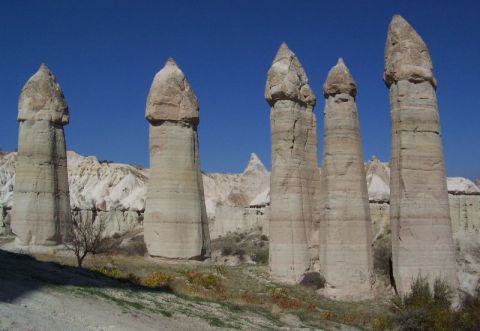 turkey-cappadocia-goreme-penis-rock-love-valley
